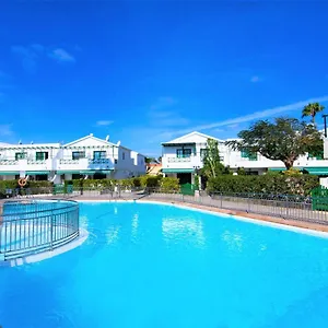 bungalow-parque-gaviota-4.in-canary-islands.com/
